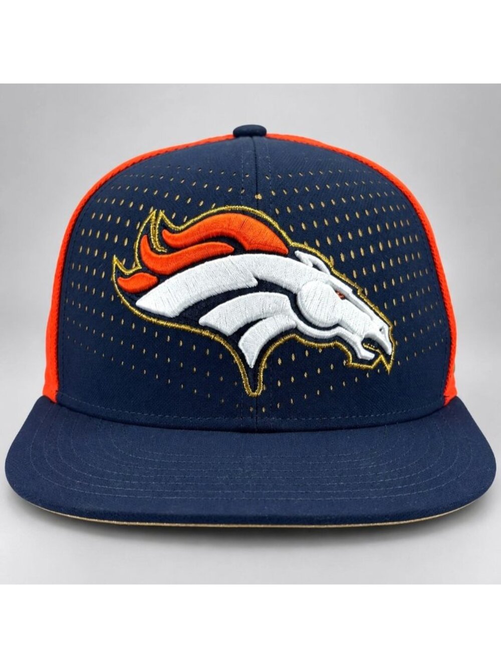 Nike Denver Broncos Hat Navy Blue Orange Dri-Fit Snapback Snapback Cap - NWT